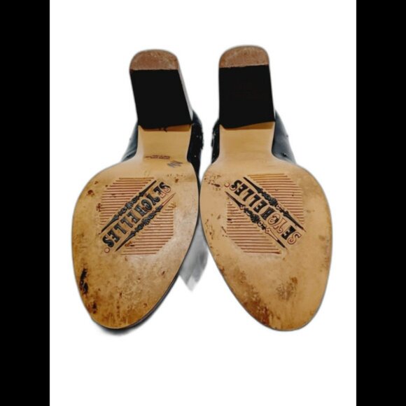 Seychelles Black Leather Studded Platform Heels - Picture 7 of 8